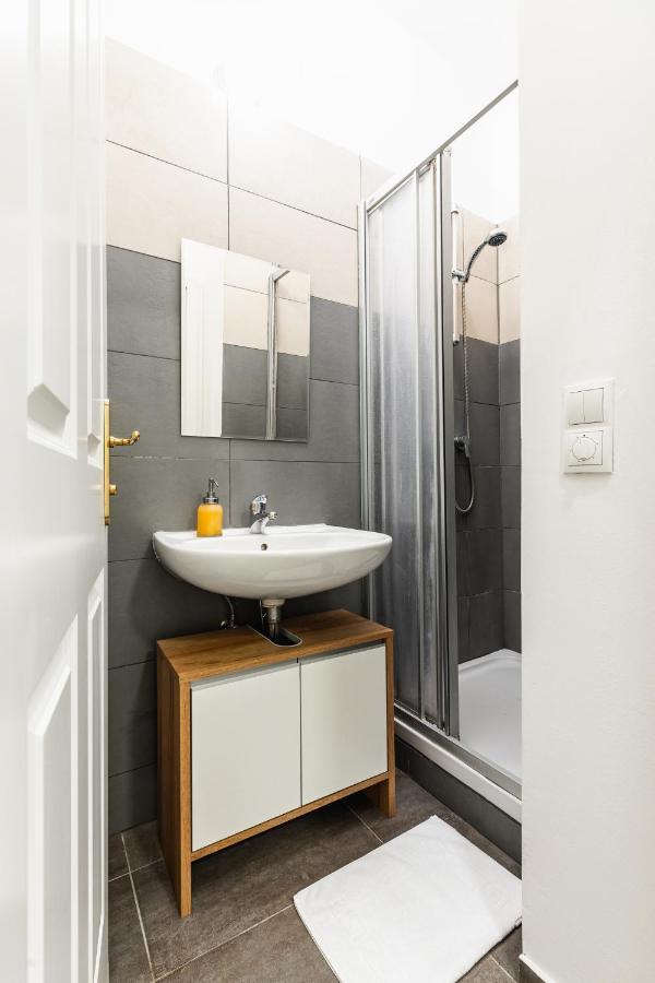 Stylish Designed Apartment In A Top Location Bécs Kültér fotó