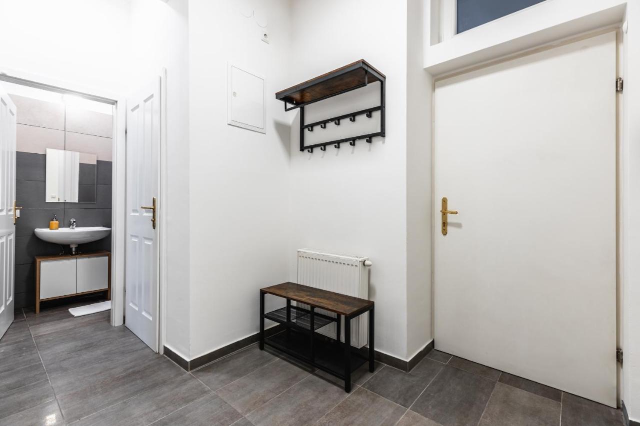 Stylish Designed Apartment In A Top Location Bécs Kültér fotó
